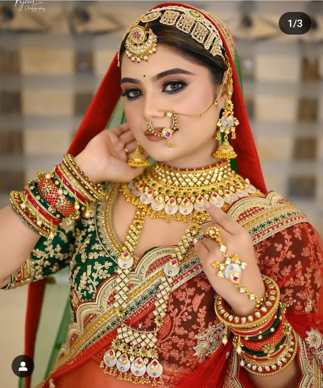  Jewellery 